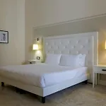 Hotel Hotiday Siracusa 4*