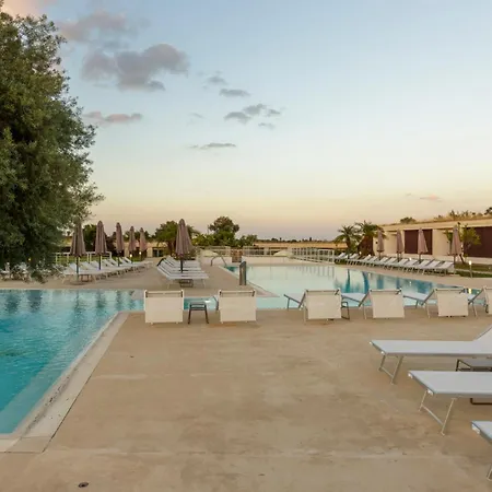 Hotel Hotiday Siracusa 4*